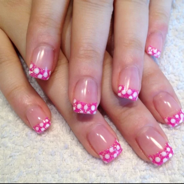 Pretty pink nail design