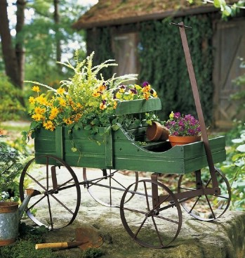 Amish wagon rack flower stand