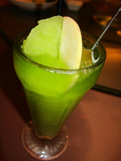 Apple kiwi smoothie