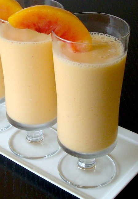 Peach almond smoothie