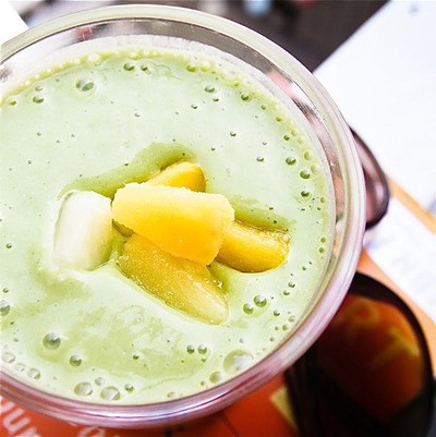 Pineapple broccoli smoothie