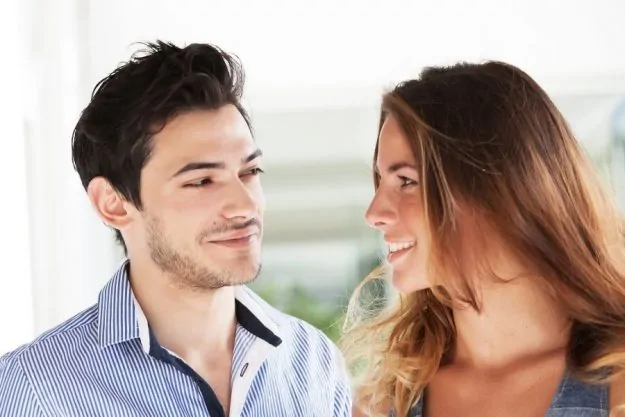 How to flirt with a guy without being obvious