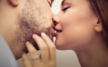 How to Tell He Loves You by His Kiss