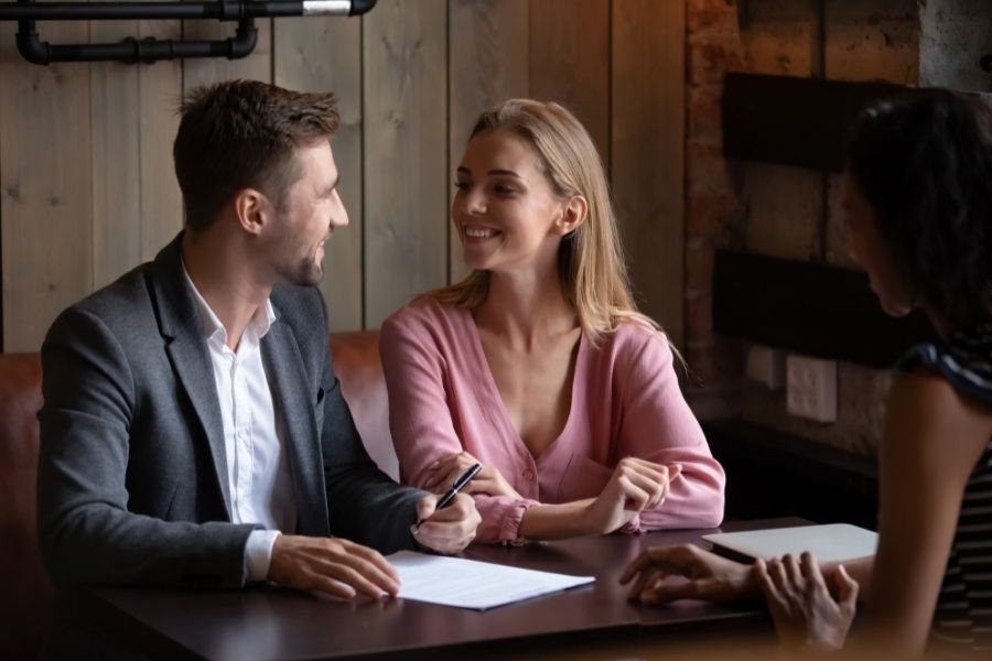 Will My Boyfriend Propose? Signs He's Going to Pop the Question