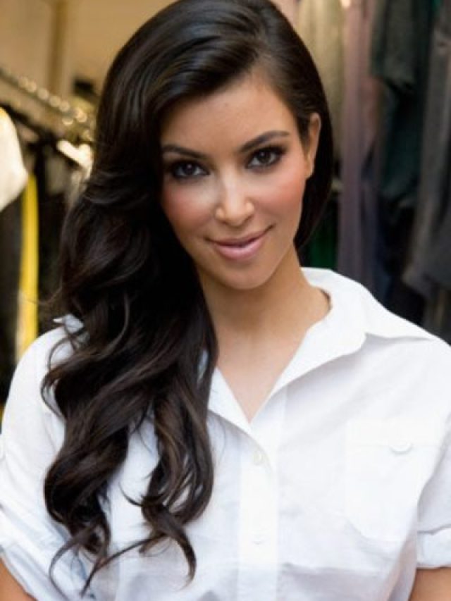 Kim Kardashian" Hairstyle - Big Curls With Lots of Volume