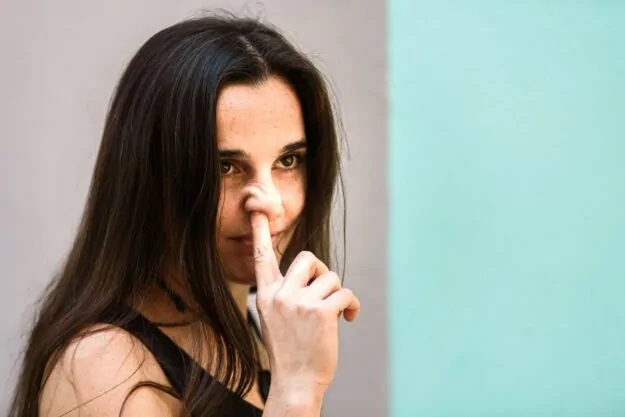 Picking your nose is linked to risks of alzheimer's disease