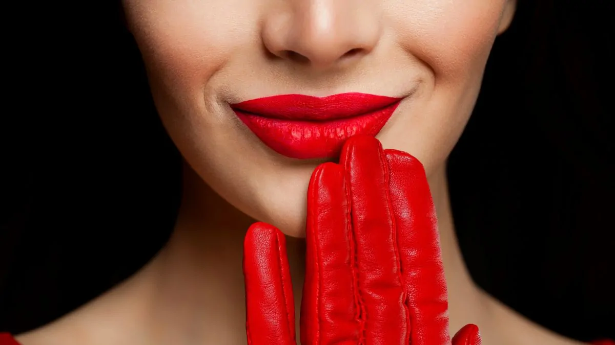 Red lips woman