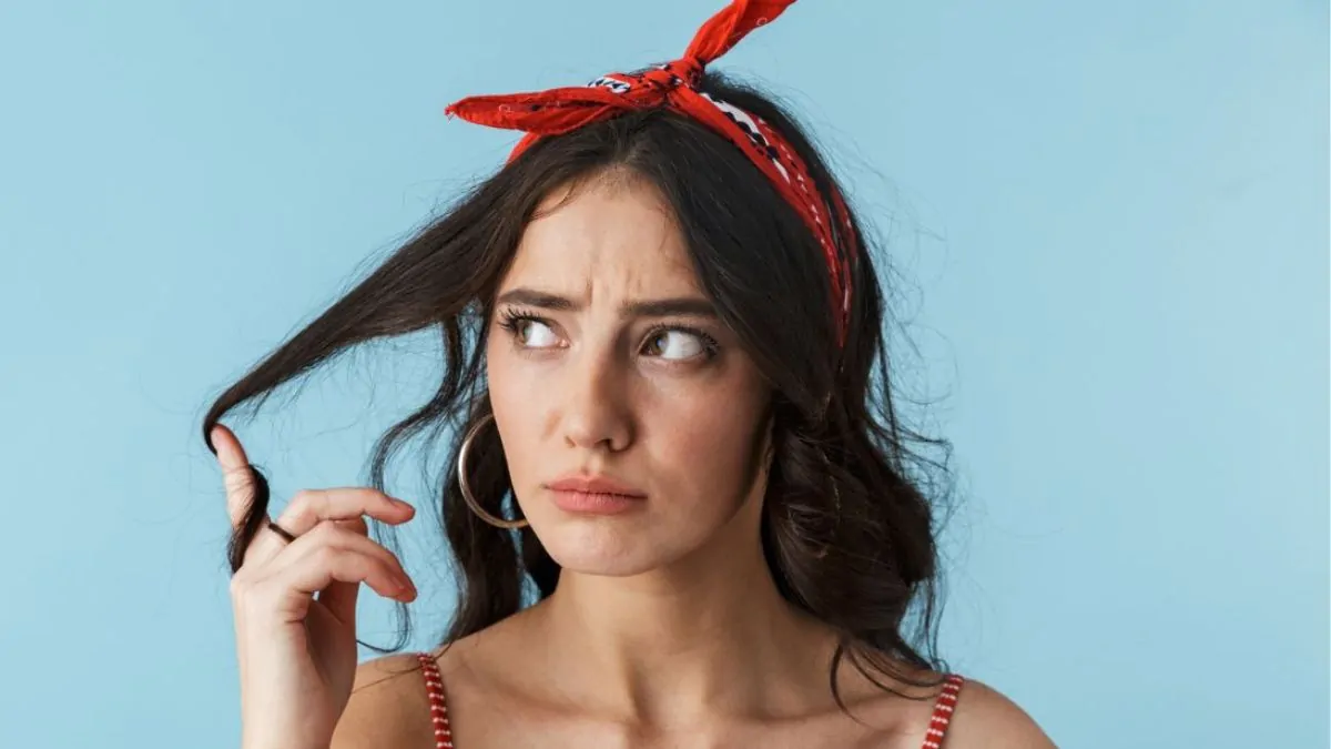 woman with headband