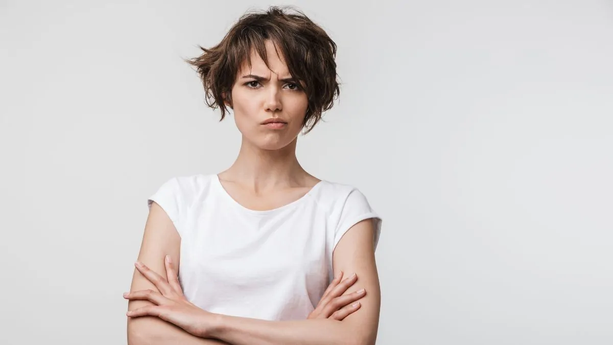 Irritated woman 1200x675 1