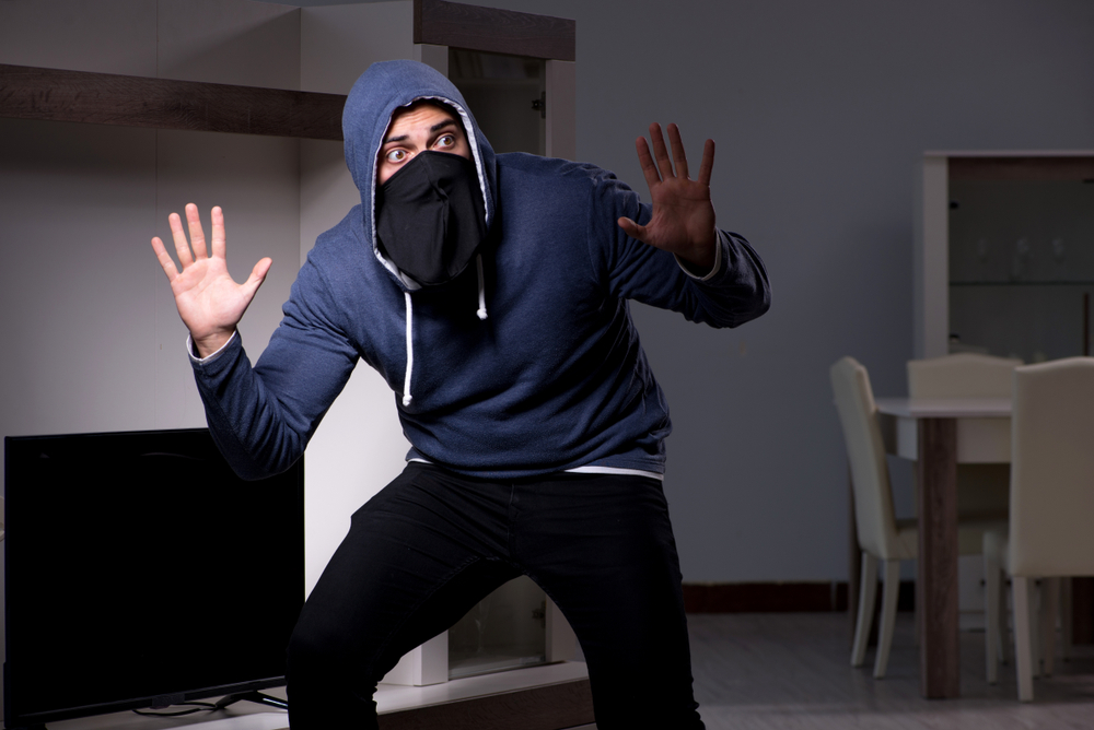“You’ll Never Catch Me”: Unkown Man Has Been Regularly Using Golf Holes as a Toilet Since 2005 23 shutterstock 1129646456